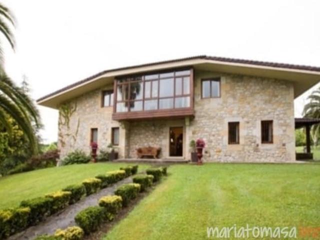 Casa adosada de lujo de 700 m2 en venta Elochelerri, País Vasco