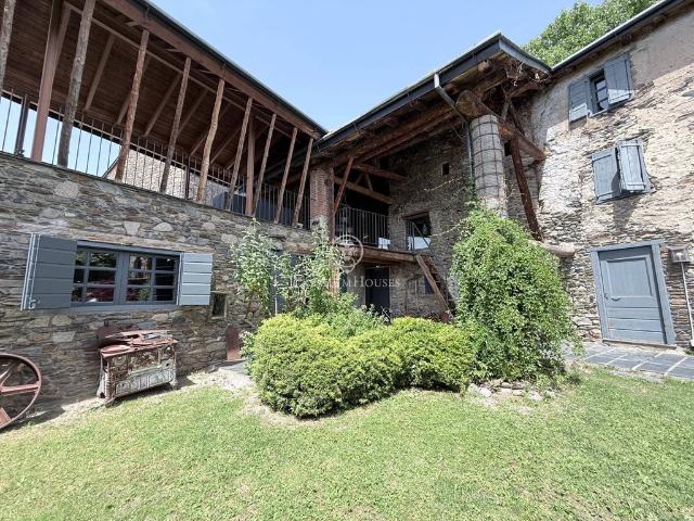 Casa adosada de lujo en venta Guils de Cerdaña, España