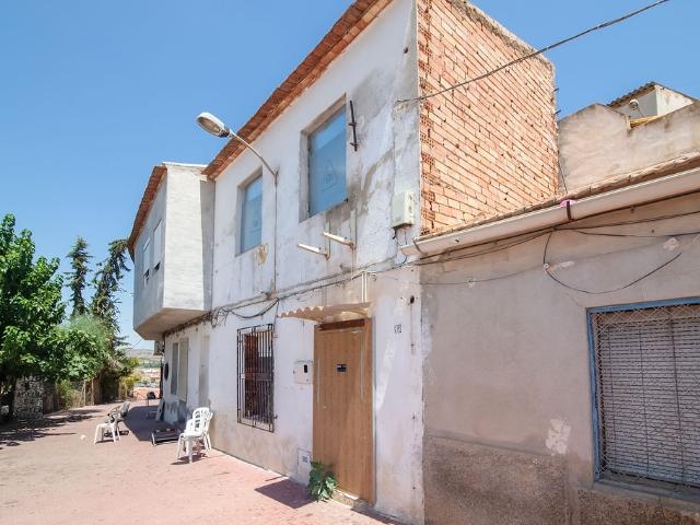 Casa adosada en C/ Pintor Sorolla