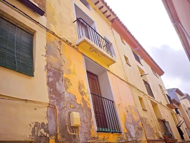 Casa adosada en C/ San Bartolomé, Borja Zaragoza
