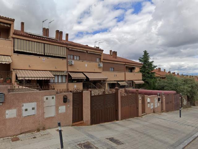 Casa adosada en C/Cerezo, Móstoles Madrid