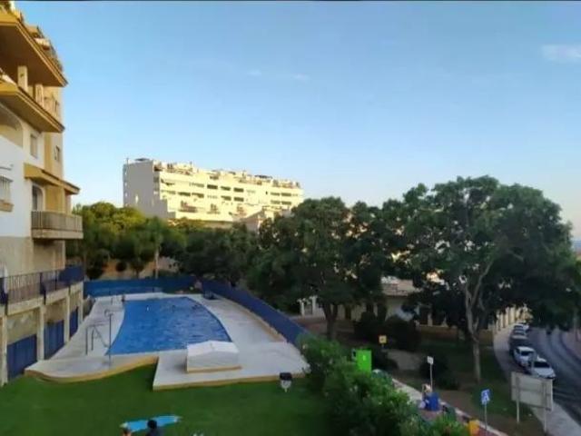 Casa adosada en alquiler en Cortijo de Torrequebrada