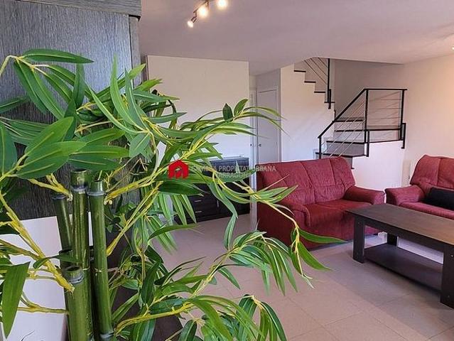 Casa adosada en alquiler en calle D'octubre, Secuita, La, de 135 m² 3 habitaciones por 1.100