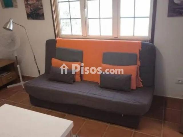 Casa adosada en alquiler en Calle Taya