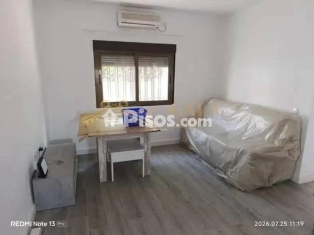Casa adosada en alquiler en Casco Antiguo