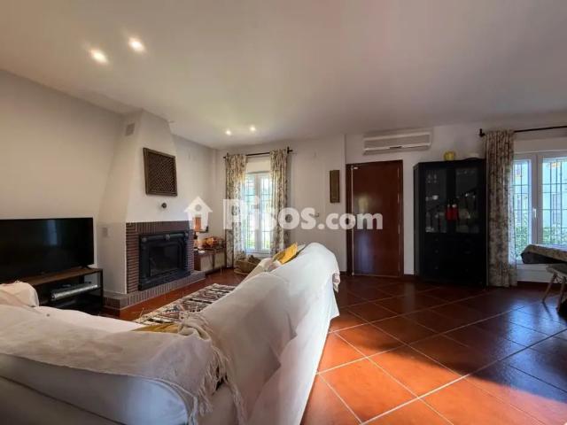 Casa adosada en alquiler en Aljaraque