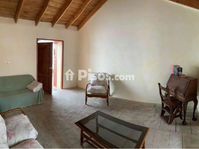 Casa adosada en alquiler en Buzanada Valle de San Lorenzo Cabo Blanco
