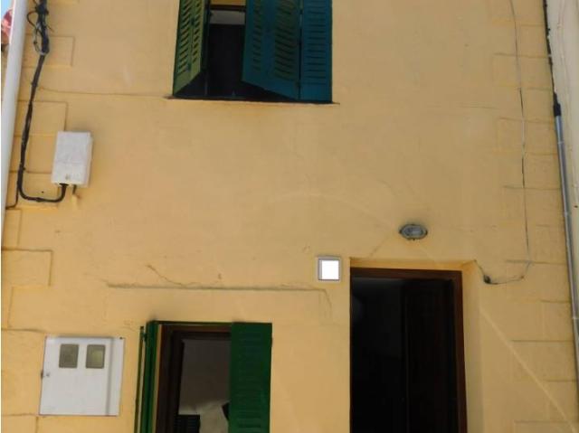 Casa adosada en alquiler en Horcajo de la Sierra Aoslos
