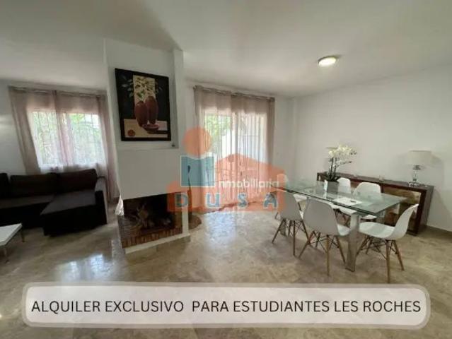 Casa adosada en alquiler en los Naranjos Las Brisas