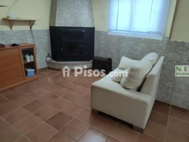 Casa adosada en alquiler en Montesol Mejostilla