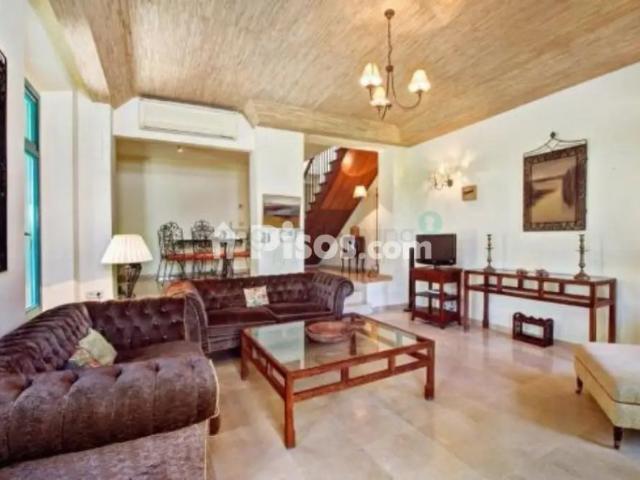 Casa adosada en alquiler en Sotogrande Marina