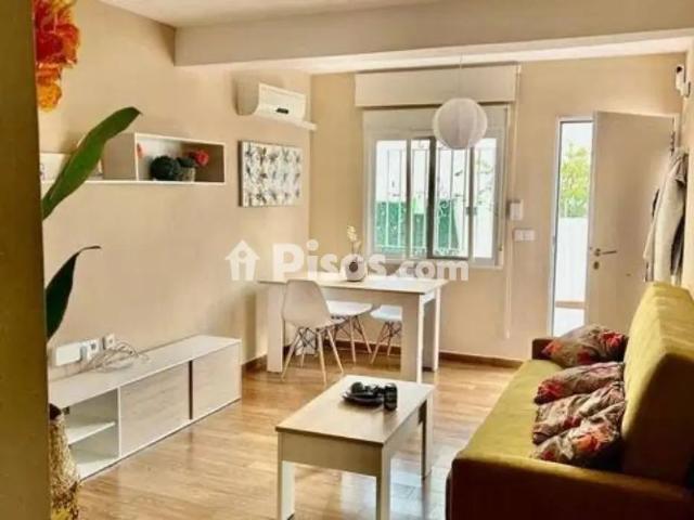 Casa adosada en alquiler en Playa de los Locos Los Frutales Cabo Cervera