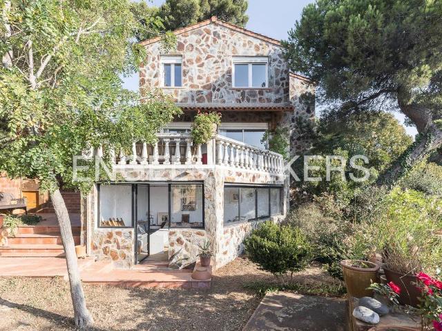 Casa adosada en Alquiler en Vallvidrera Tibidabo Les Planes