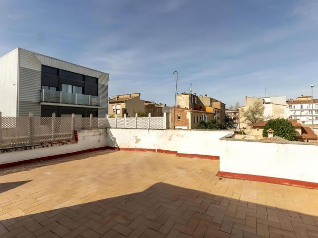 Casa adosada en Girona 290m² Girona