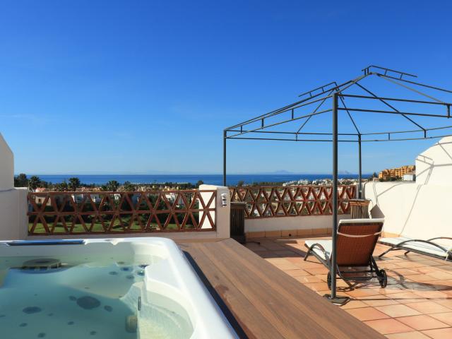 Casa Adosada en New Golden Mile Estepona