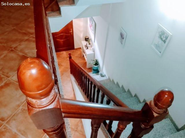 CASA ADOSADA EN LA CARLOTA A SOLO 15 MINUTOS DE CÓRDOBA