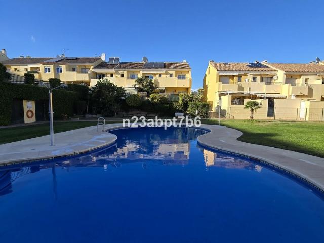 Casa Adosada en New Golden Mile Estepona
