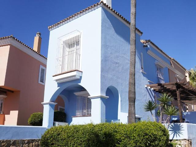 Casa Adosada en Nueva Andalucia Marbella