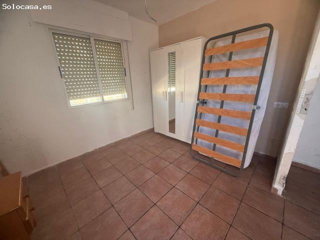 CASA ADOSADA EN TORREBLANCA PARA REFORMAR DE 3 HAB 1 BAÑO Y OTRO INCOMPLETO