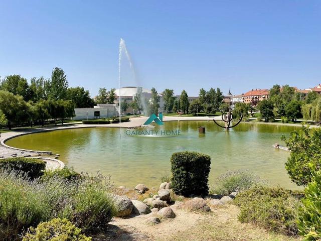 Casa adosada en Venta en Covadonga Los Manzanos