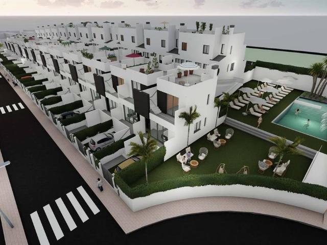 Casa adosada en Venta en Cox