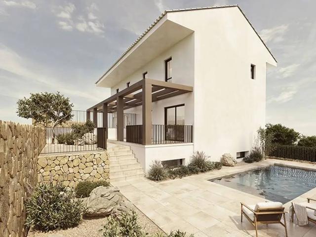 Casa adosada en Venta en Coloma