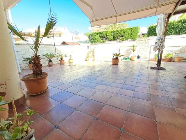 Casa adosada en Venta en Coloma