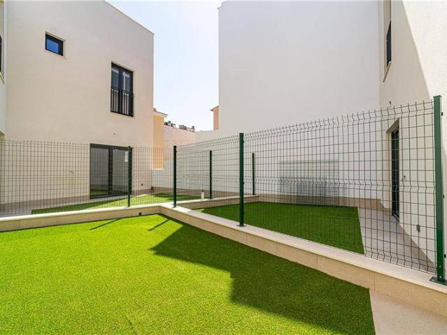 Casa adosada en Venta en Colònia Sant Jordi