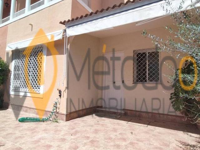 Casa adosada en Venta en Colores Entreparques