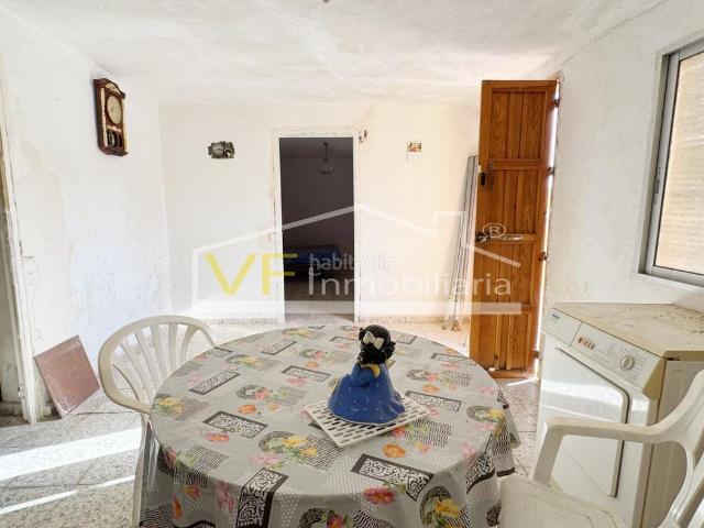 Casa adosada en venta en Colmenar. Tu lienzo en blanco en Colmenar!. Casas adosadas.