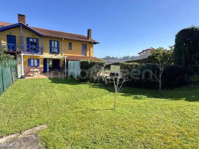 Casa adosada en Venta en Comillas Cantabria