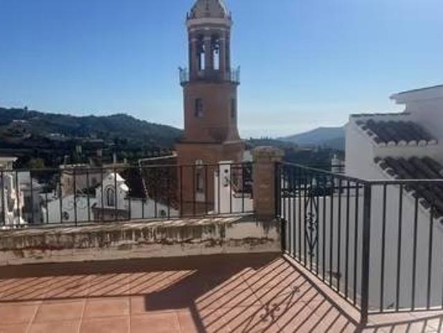 Casa adosada en Venta en Cómpeta