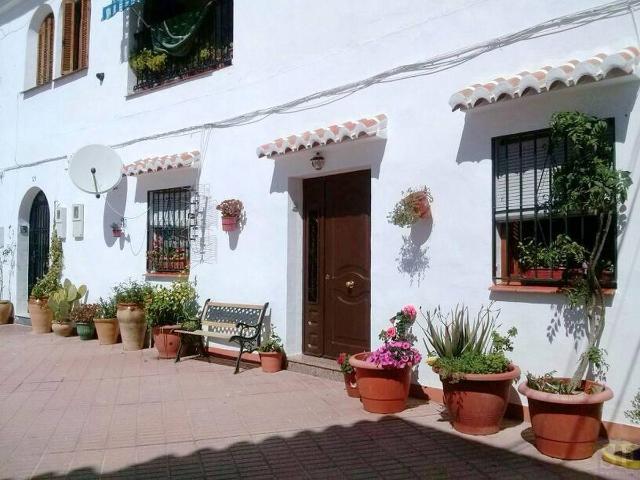 Casa adosada en Venta en Cómpeta