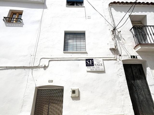 Casa adosada en Venta en Cómpeta