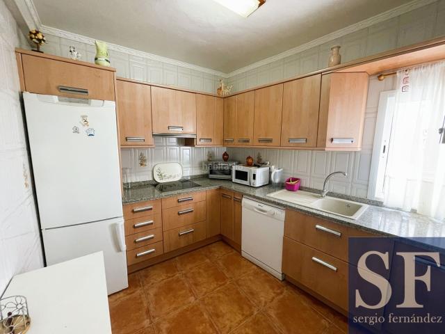 Casa adosada en venta en Cómpeta. Casas adosadas.