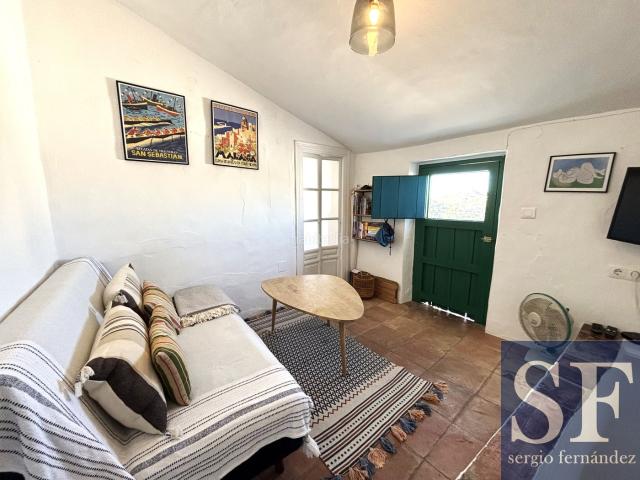 Casa adosada en venta en Cómpeta. Casas adosadas.