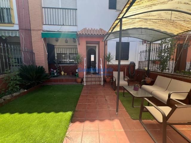 Casa adosada en Venta en Condequinto
