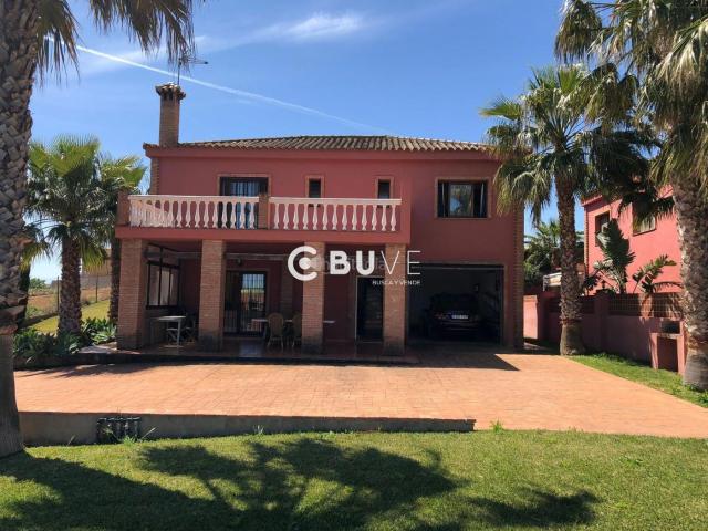 Casa adosada en venta en Conil de la Frontera, Conil. SE VENDE ADOSADO EN TERRENO RUSTICO EN CONIL DE LA FRONTERA. Casas adosadas Conil de la.