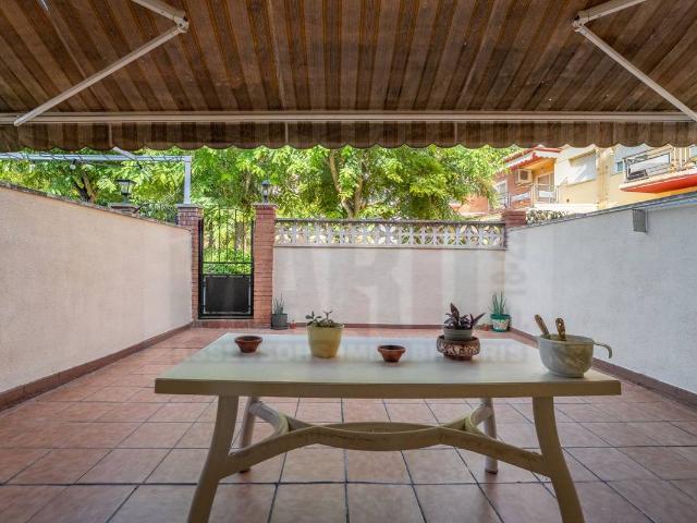 Casa adosada en Venta en Constantí