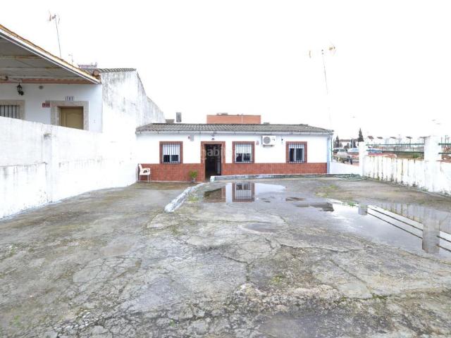 Casa adosada en venta en Córdoba, Villarrubia. Casas adosadas.
