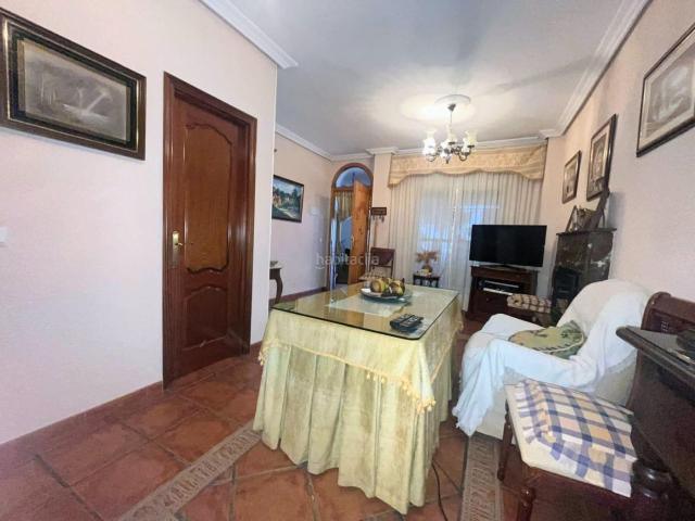 Casa adosada en venta en Córdoba, Encinarejo de Córdoba. Finca con dos viviendas independientes en Encinarejo, a pocos minutos de Córdoba. Casas adosadas.