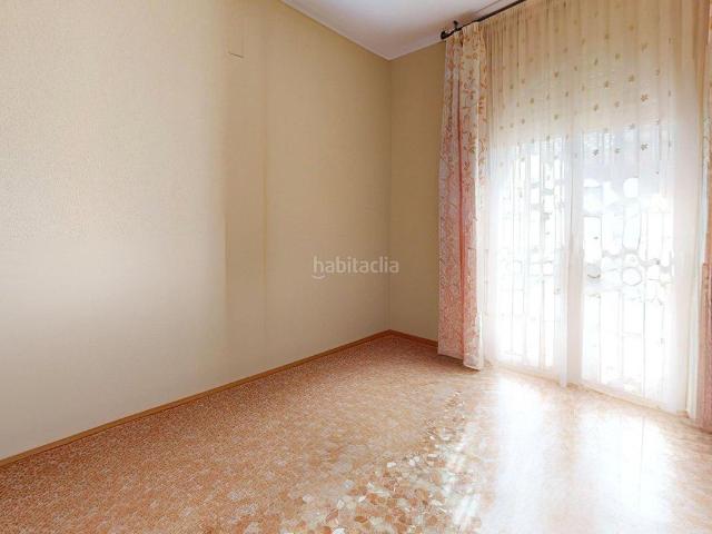 Casa adosada en venta en Córdoba, Poniente Norte Miralbaida Parque Azahara. Exclusiva casa adosada de 4 dormitorios con gran terraza en San Rafael de la Albaida. Casas adosadas.