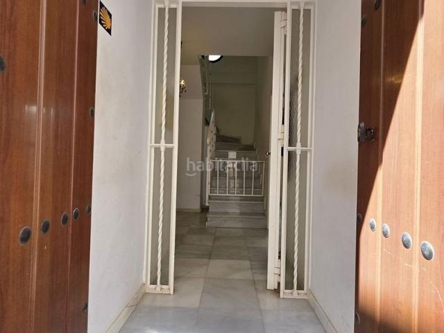 Casa adosada en venta en Coria del Río. Adosado en venta en Centro, 4 dormitorios. Casas adosadas Coria del.