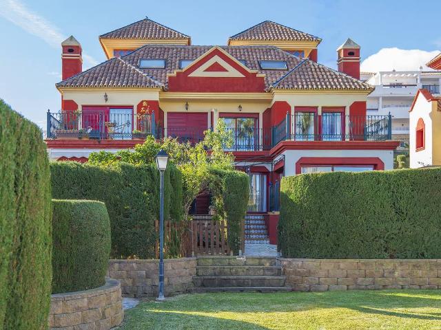 Casa adosada en Venta en Cortijo Torrequebrada