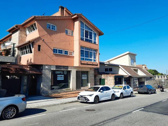 Casa adosada en Venta en Coruxo Oia Saiáns