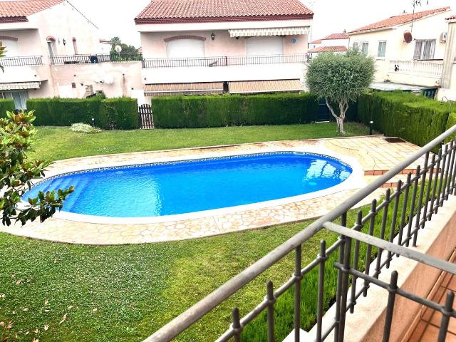 Casa adosada en Venta en Costa del Zèfir