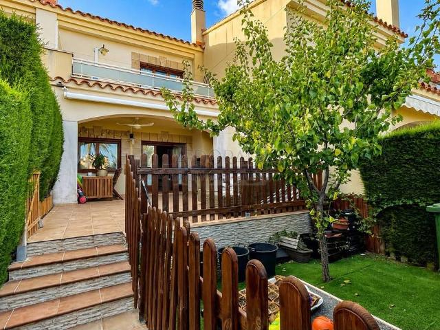 Casa adosada en Venta en Costa del Zèfir