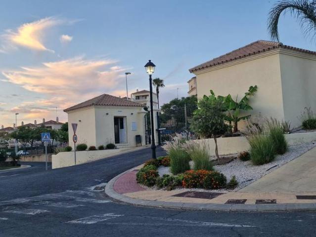 Casa adosada en Venta en Costa Esuri