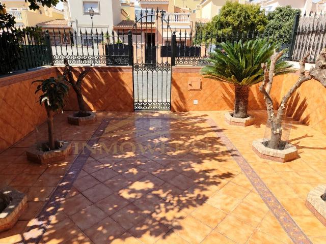 Casa adosada en Venta en Costa Esuri