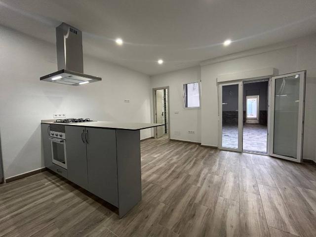 Casa adosada en Venta en Catarroja